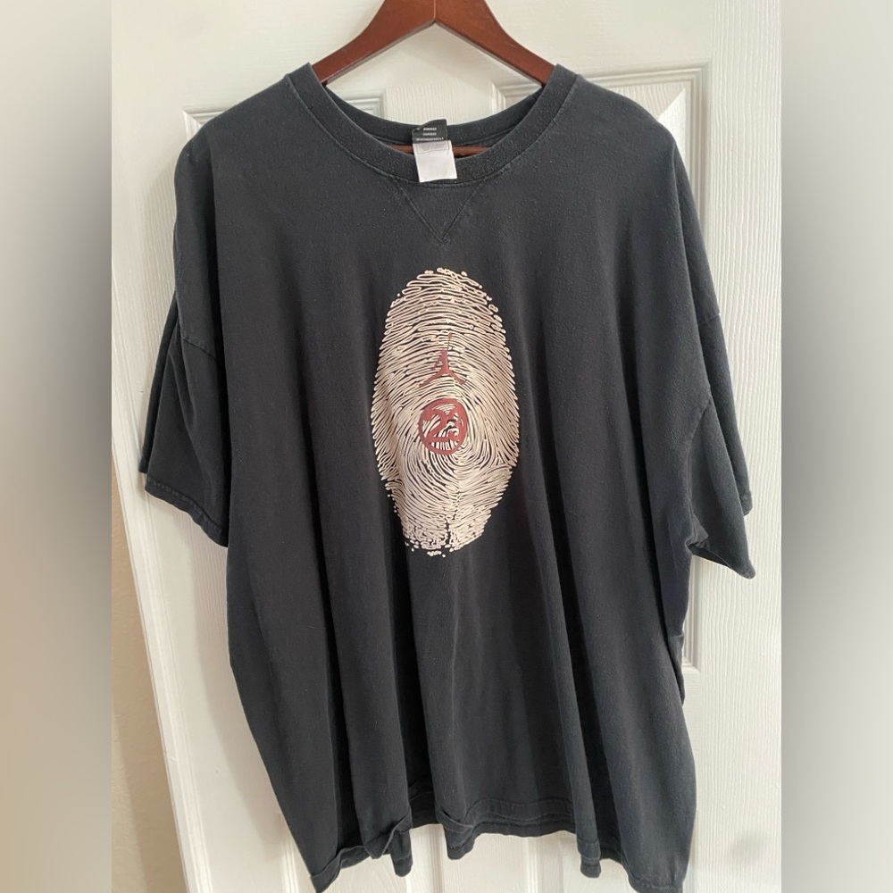 Rare Vintage Jordan Black Graphic T-Shirt with Fingerprint Design
